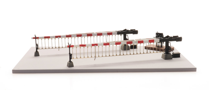 10.396 Artitec NS overwegbomen met slaghekken 1950 BOUWKIT 1:87
