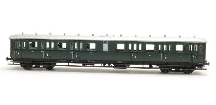 20.251.05 Artitec C12c C6431, olijfgroen, alu dak, 3e klasseborden laag, 1932
