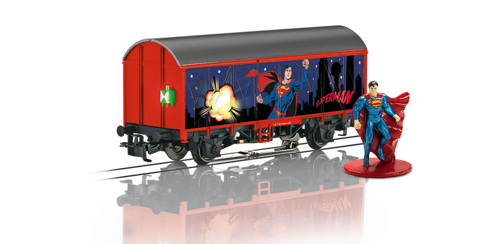 44825 M?rklin Start up gesloten goederenwagen Superman met sluitlicht