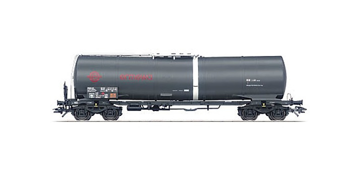 46557 Marklin Ketelwagen voor minerale olie Ermewa