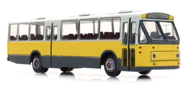 487.070.37 Artitec Streekbus onbedrukt, Leyland, Middenuitstap
