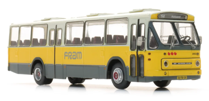 487.070.49 Artitec Streekbus FRAM 2692 Museum, Leyland, Middenuitstap