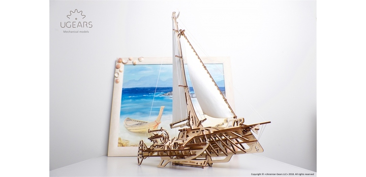 70042 Ugears Trimaran