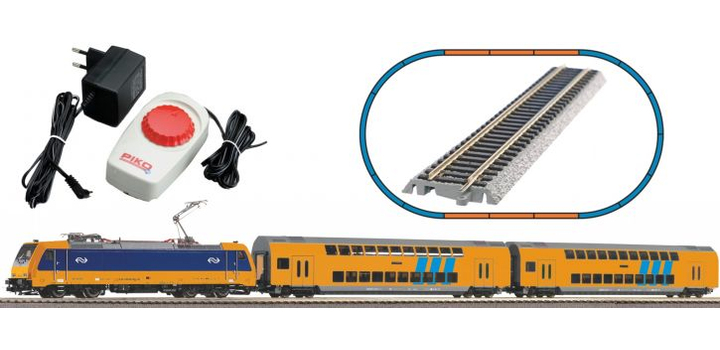 97939 Piko Startset NS Personentrein met dubbeldekkerrijtuigen analoog + rails met bedding