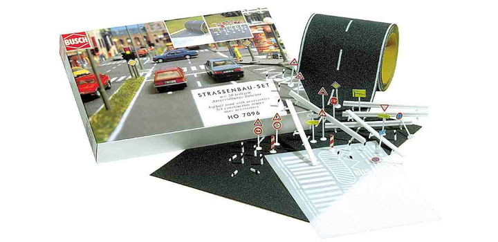 7096 Busch Asfaltweg + Accessoires H0