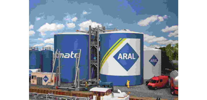 130485 Faller Brandstofdepot Aral
