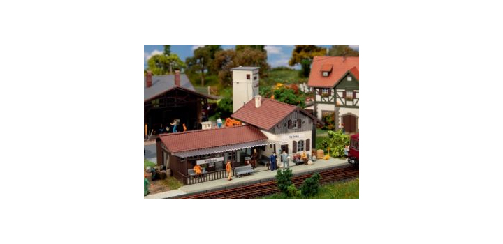 131548 Faller Klein station Kollnau