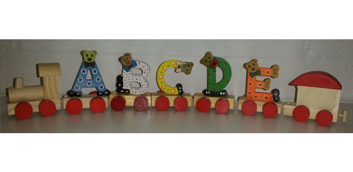 Houten lettertrein Letters