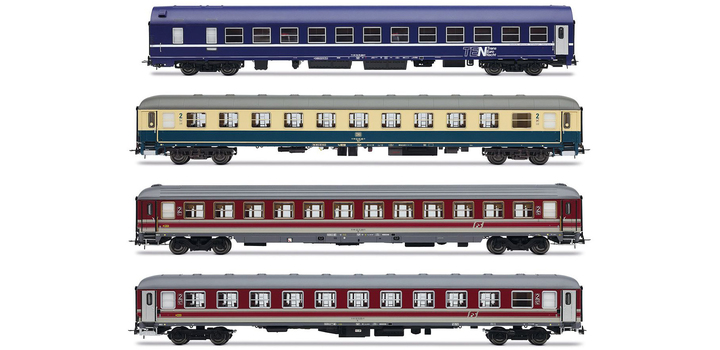 HR4374 Rivarossi Set personenrijtuigen ?Italy-Holland-Express? van de FS en NS, tijdperk V