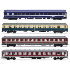 HR4374 Rivarossi Set personenrijtuigen “Italy-Holland-Express” van de FS en NS, tijdperk V