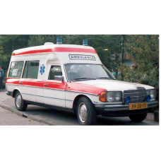 522001 Busch MERCEDES-BENZ VF123 Ambulance NL 