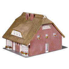 130250 Faller Woonhuis met rieten dak