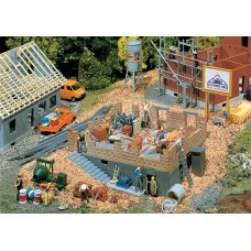 130307 Faller Huis in aanbouw