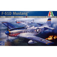 086 Italeri vliegtuig P-51D Mustang
