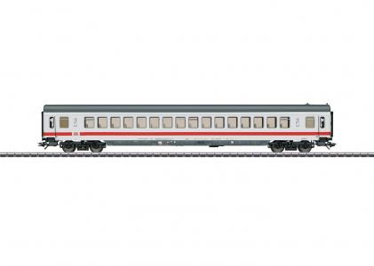 23775 Trix IC Doorgaande coupé Apmz 125.3 met verlichting