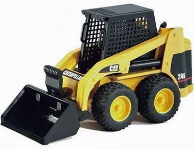 02481 Bruder CAT Compactlader 1:16