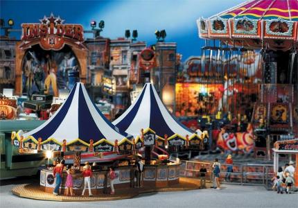 140322 Faller Kermis Drankenstand Carrousel bar